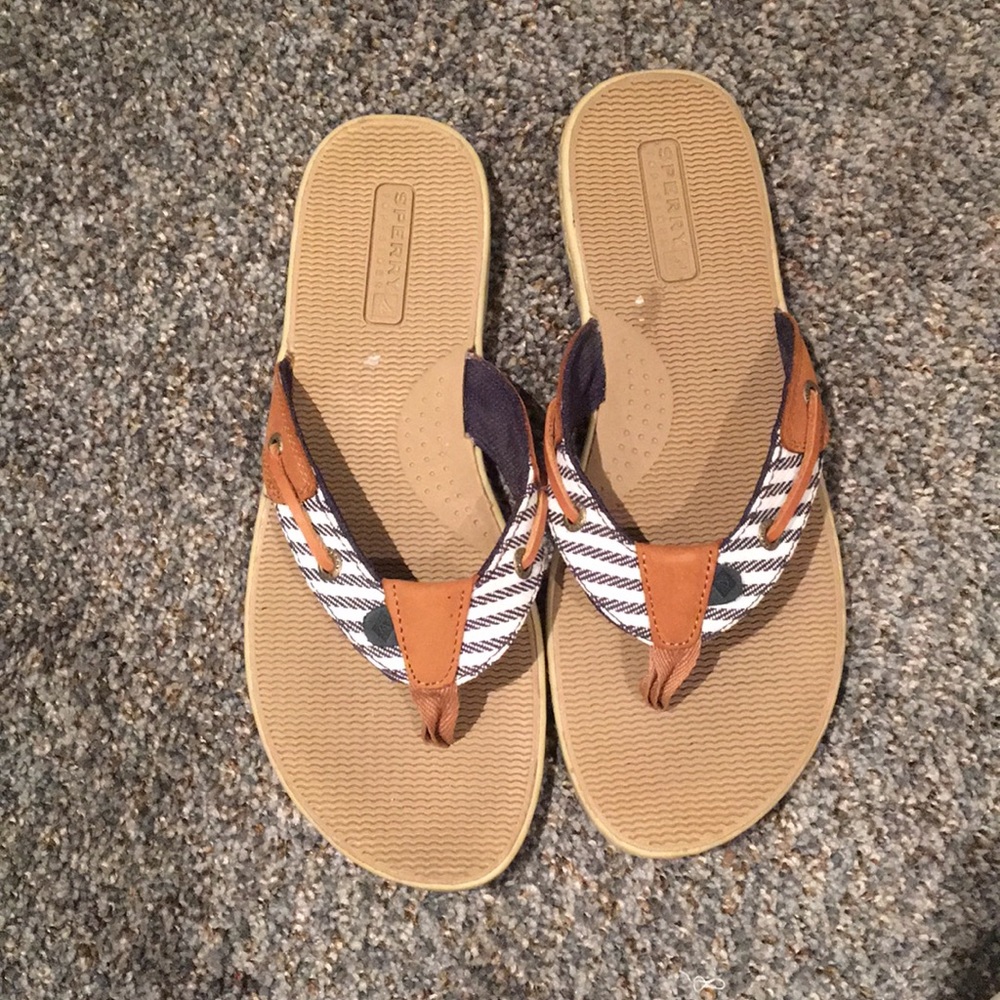 Sperry Flip Flops